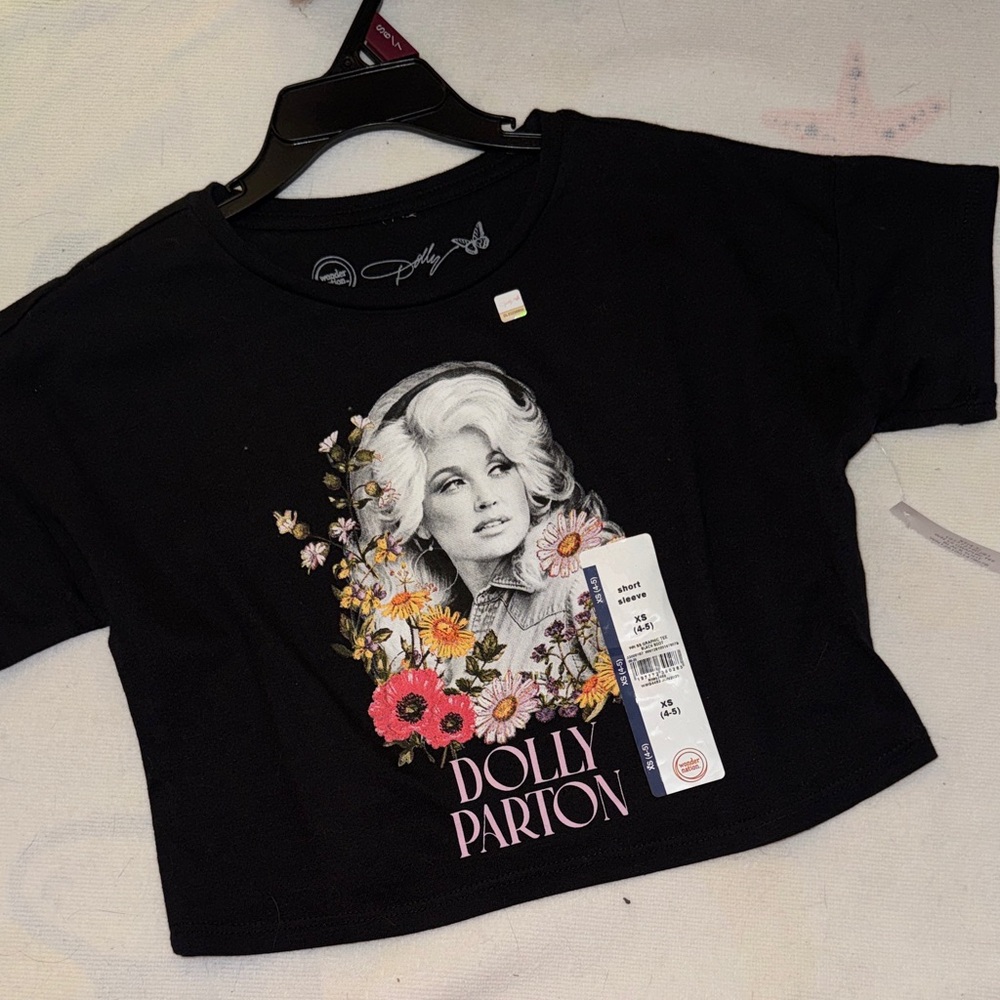 Wonder Nation Black Dolly Parton Floral Tee